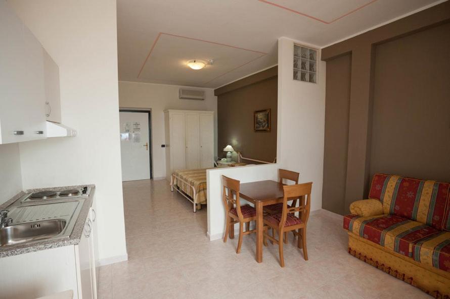 Hotel San Marco Alghero Bagian luar foto