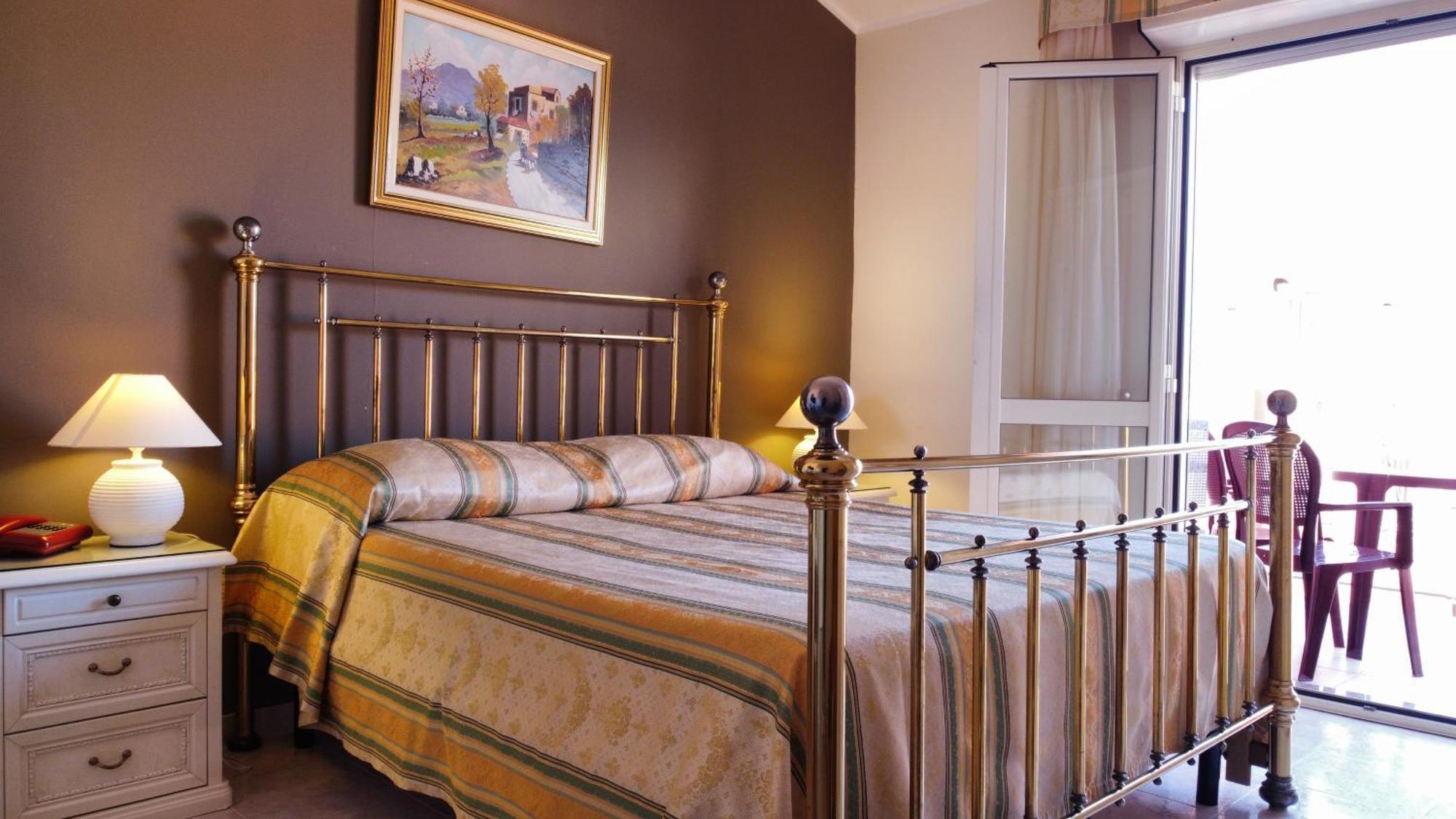 Hotel San Marco Alghero Bagian luar foto